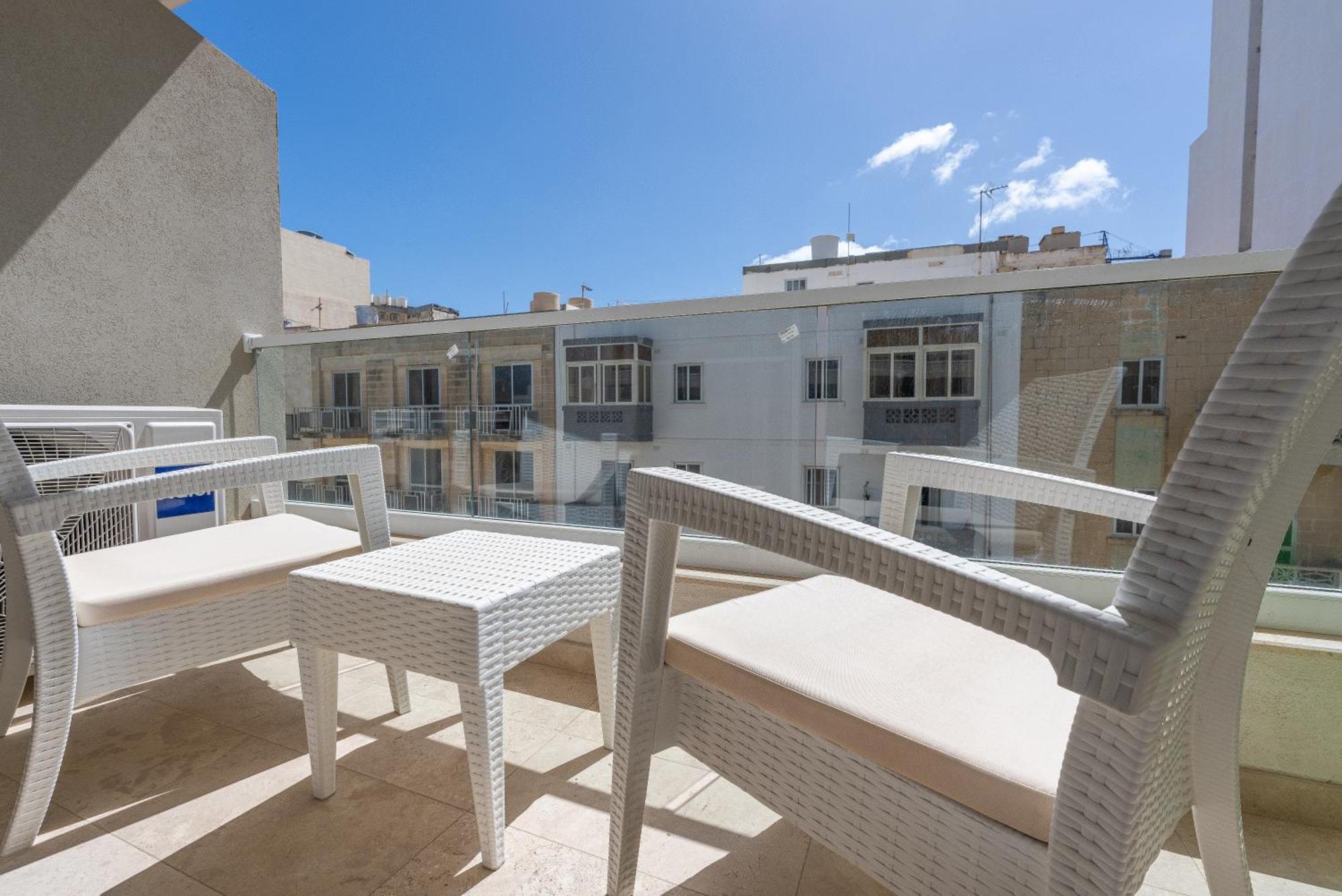 Modern & Luxurious Apartment - Prime Location St. Paul's Bay Exteriér fotografie