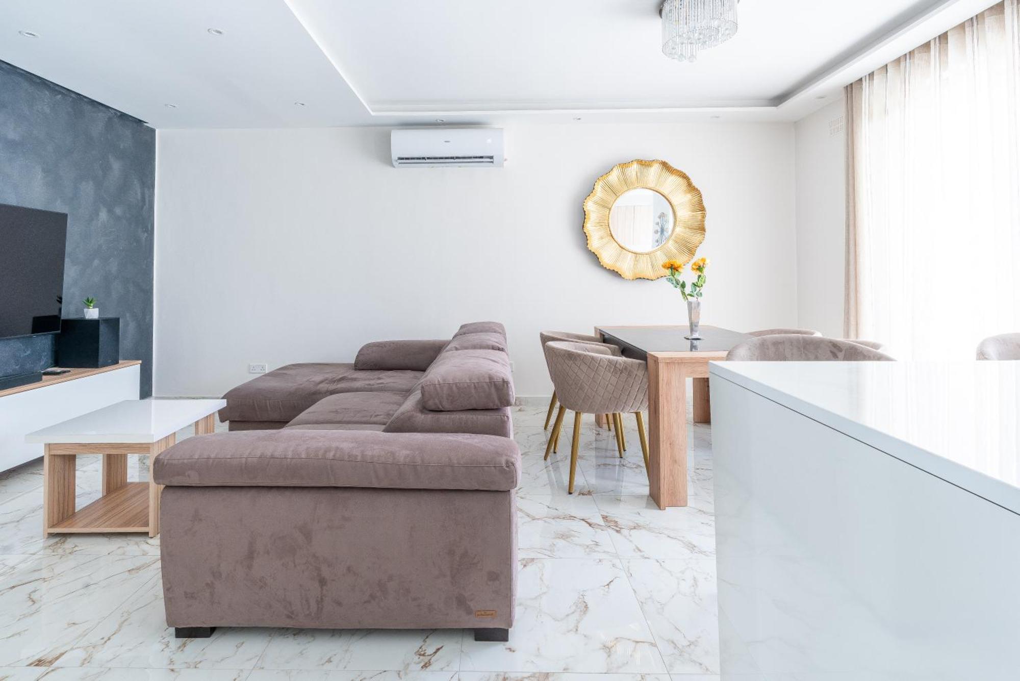 Modern & Luxurious Apartment - Prime Location St. Paul's Bay Exteriér fotografie